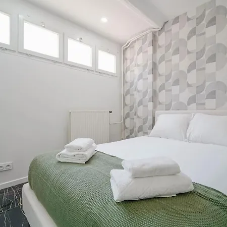 Mairie Des Lilas - Iii Apartment *