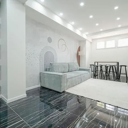 Mairie Des Lilas - Iii Apartment