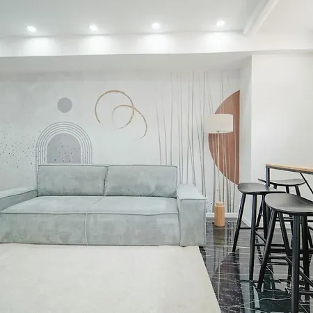 Mairie Des Lilas - Iii Apartment *